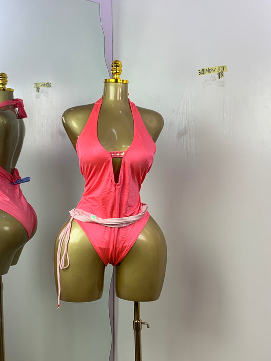 SIZE18 34NOV31 (swimsuit)