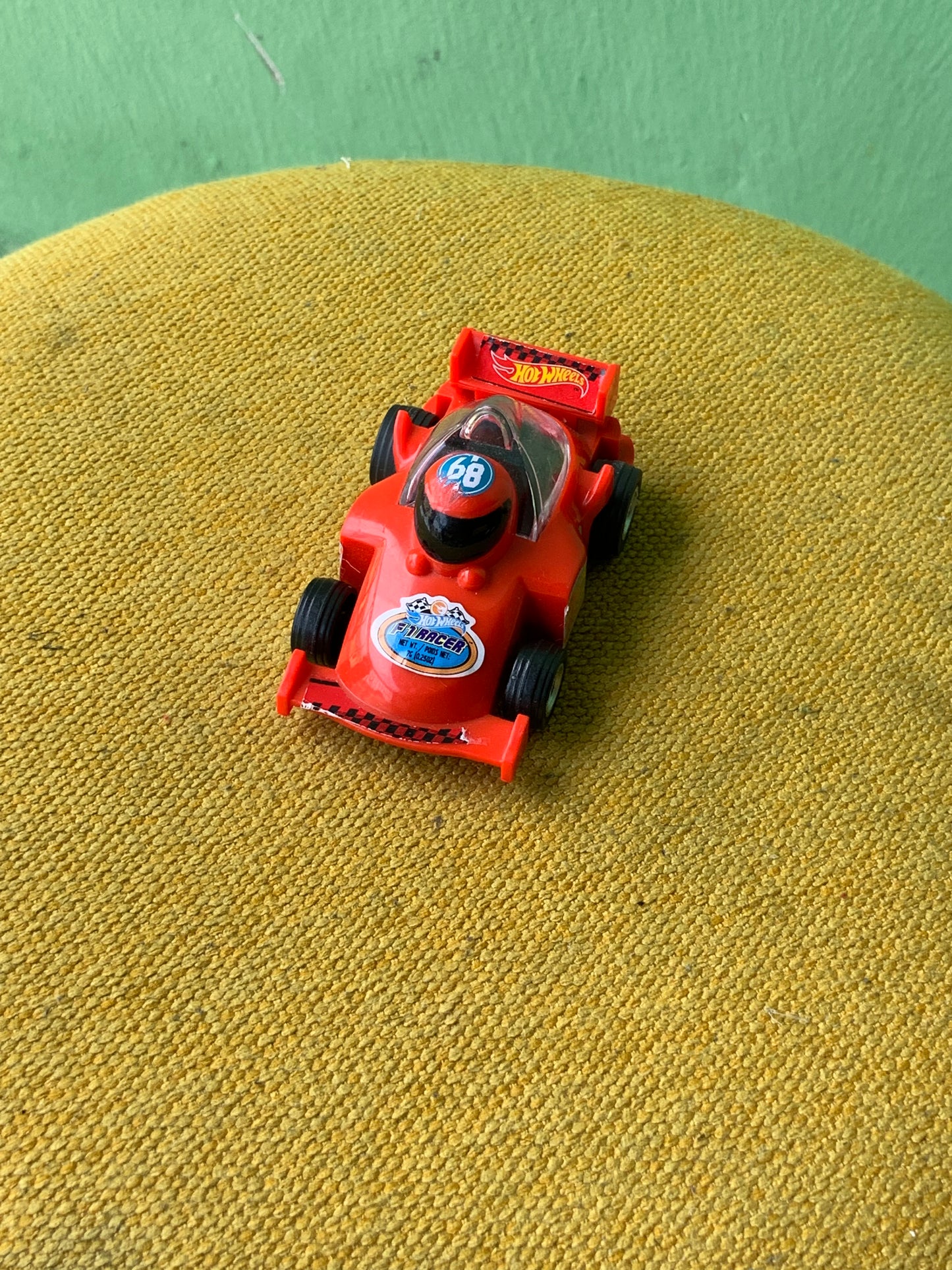 Speedster candy filled racer(Children toy)