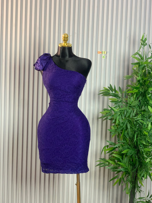 SIZE6 12H51