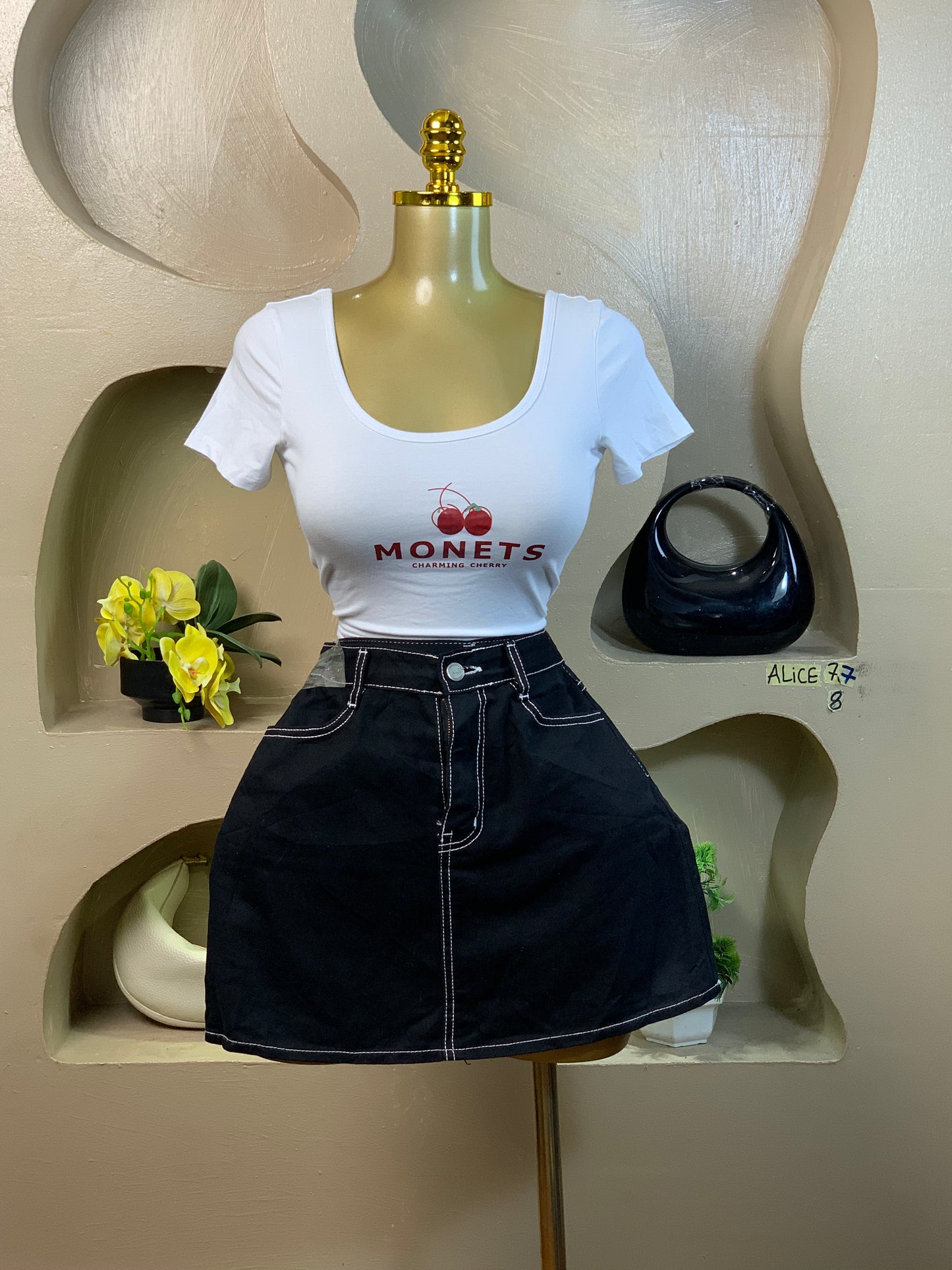 SIZE8 ALICE77 (skirt only)