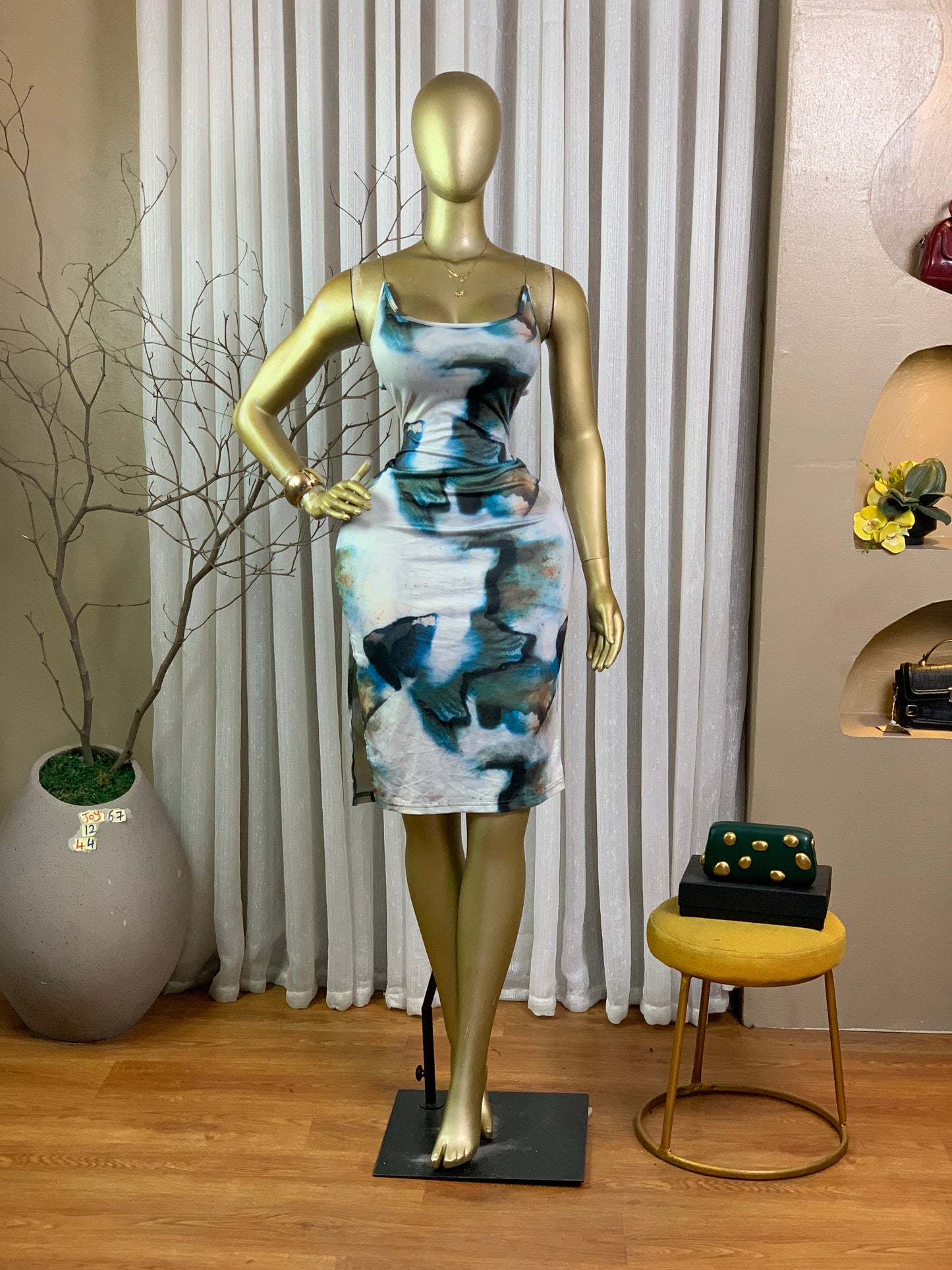 JOY67 SIZE12 DRESS Length44