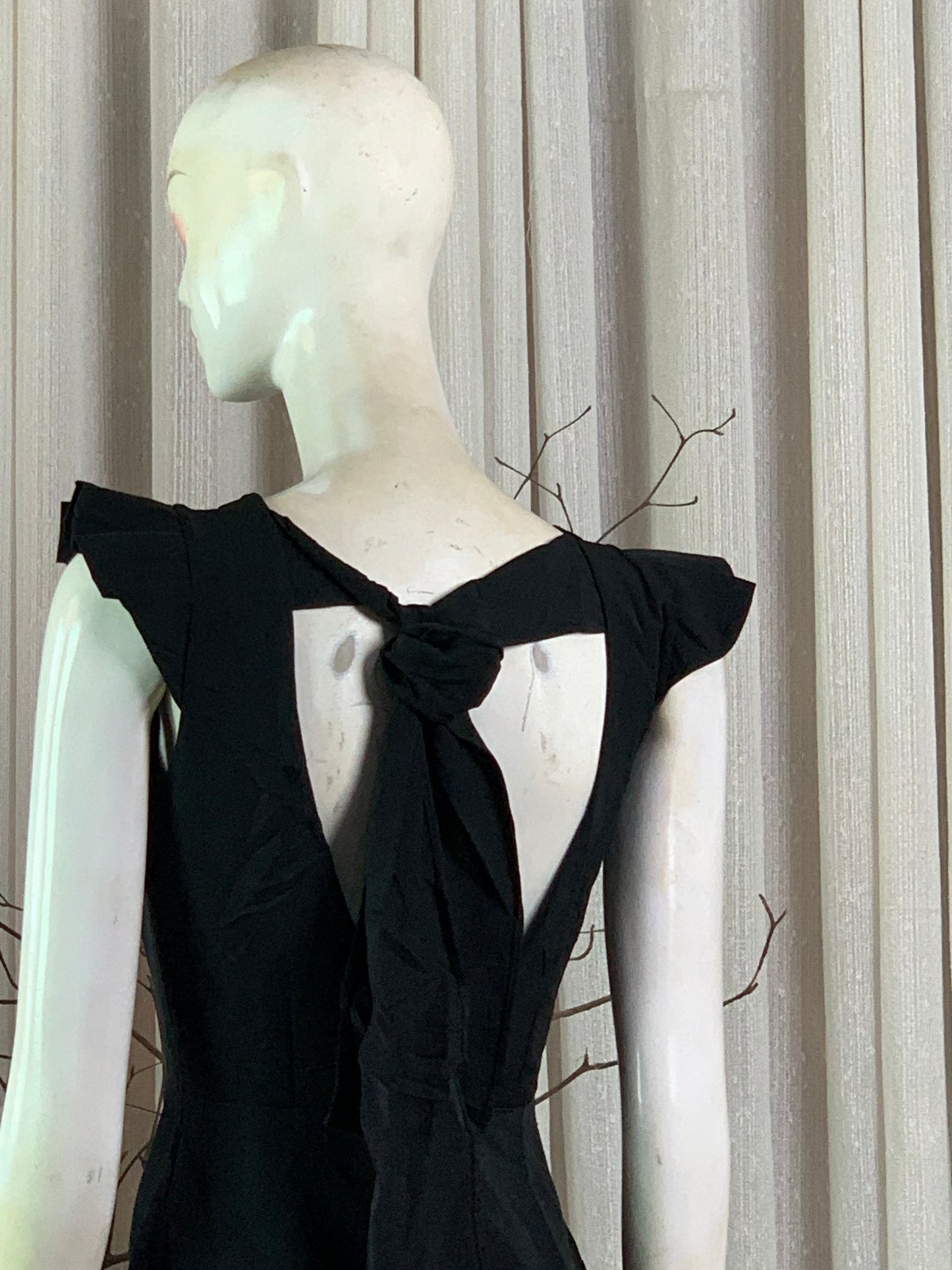 TIFE72 SIZE8 Black DRESS Length35