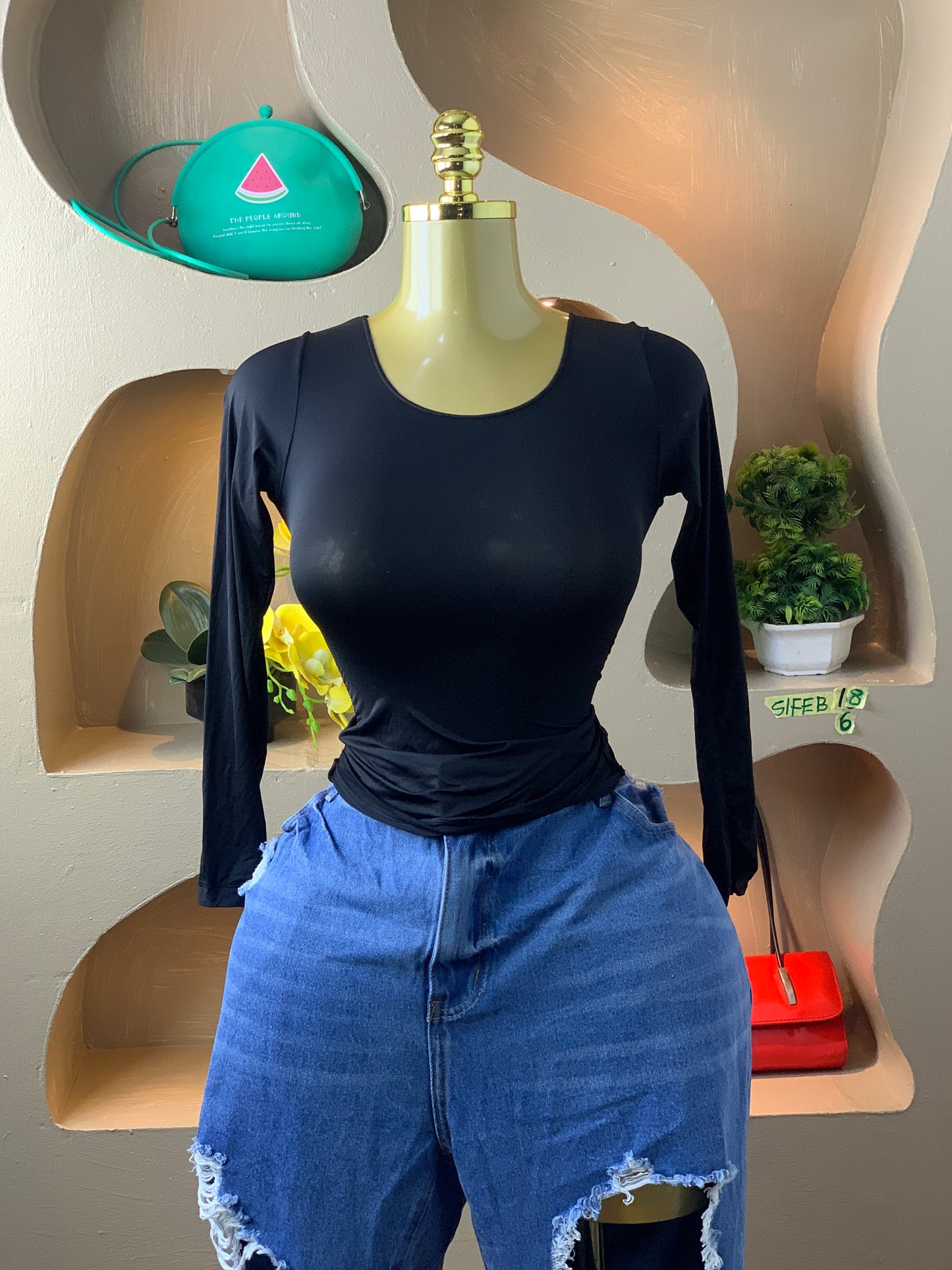 SIZE6 51FEB18