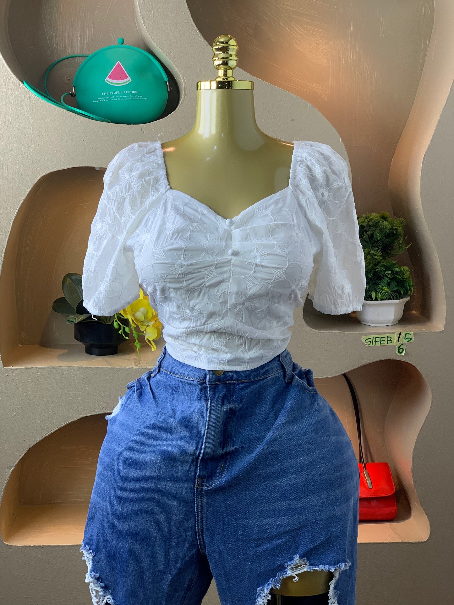 SIZE6 51FEB15
