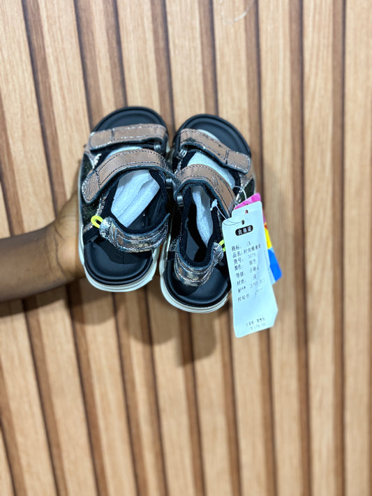 Sandal SIZE22 38