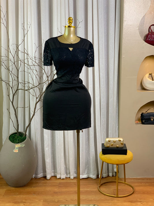 TITI57 SIZE10 Black DRESS Length38