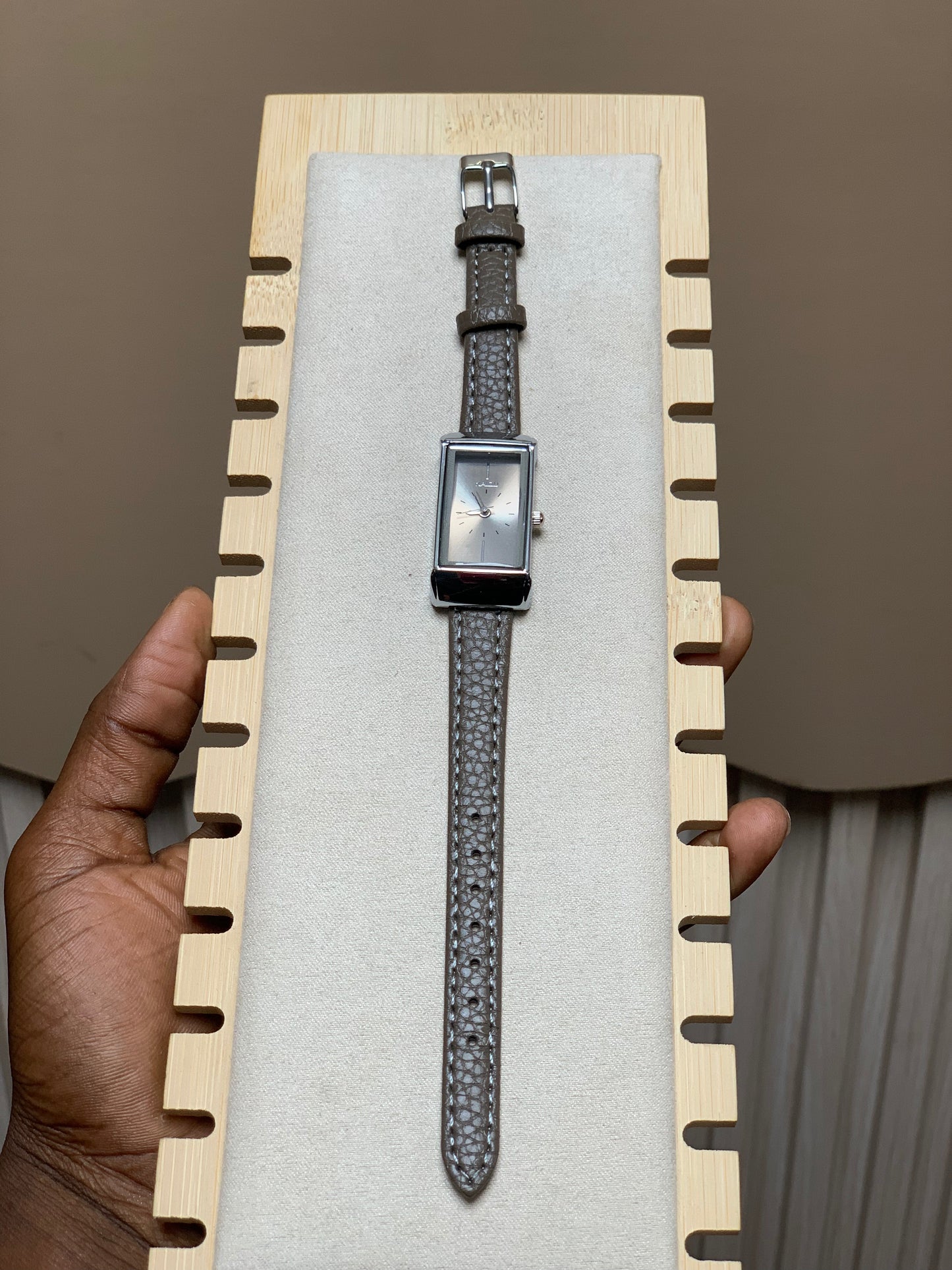 Wristwatch W9