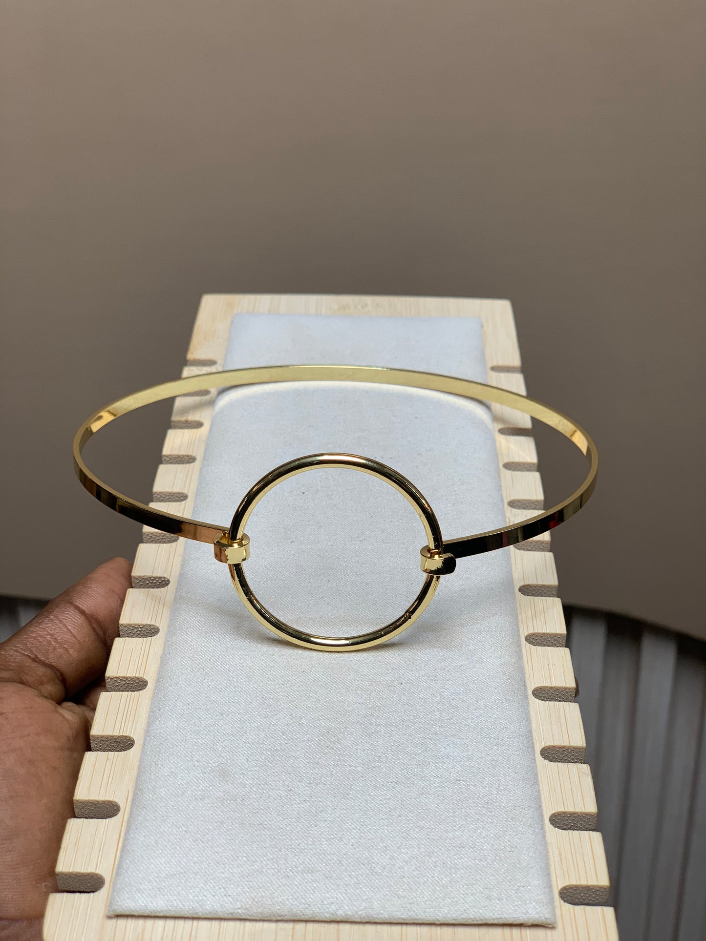 Choker C2