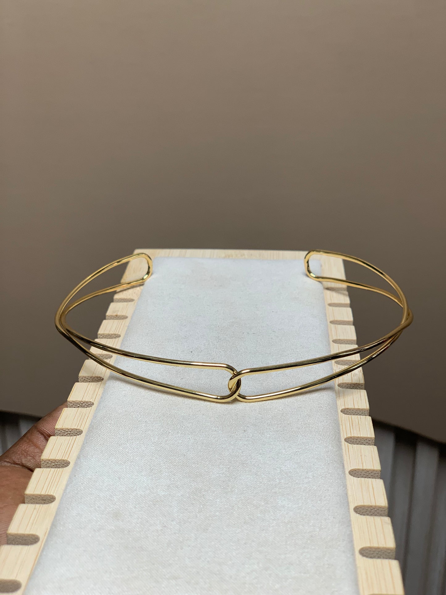 Choker C4