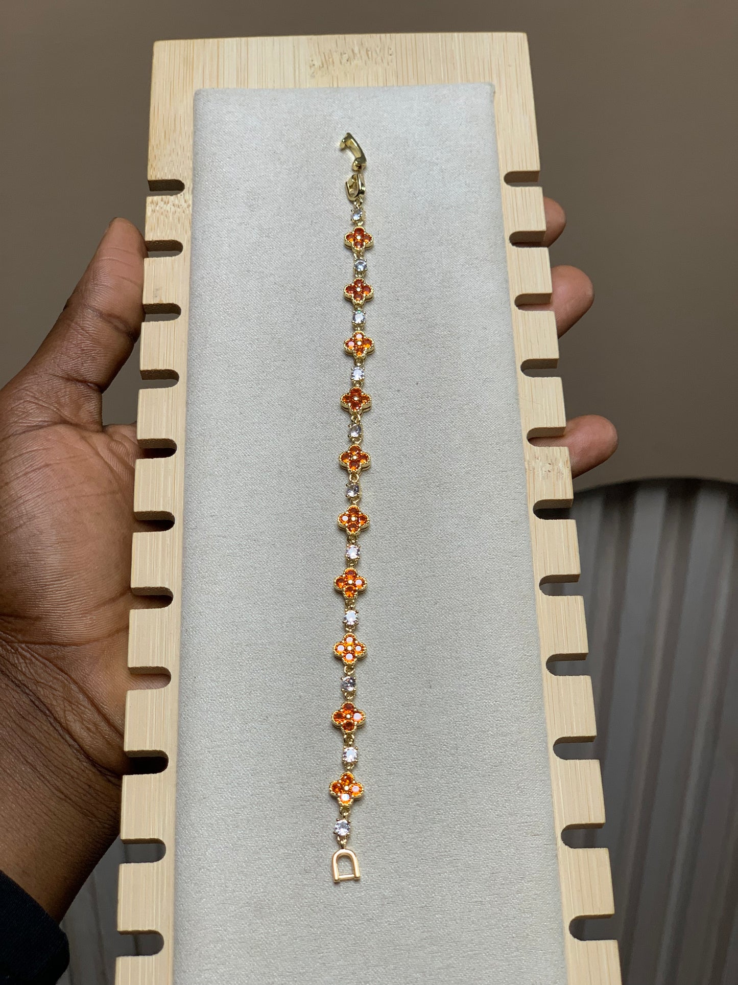 Bracelet B16