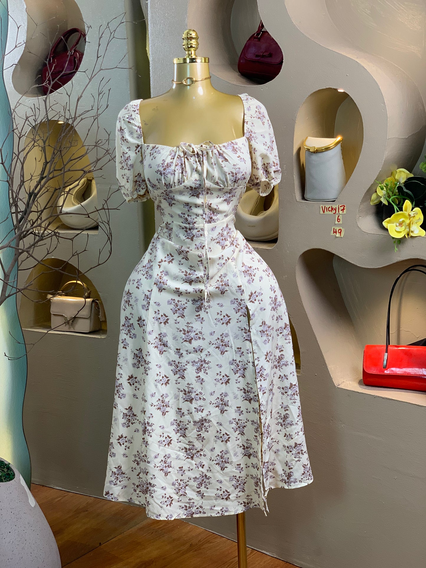VICKY17 SIZE6 Floral DRESS Length49