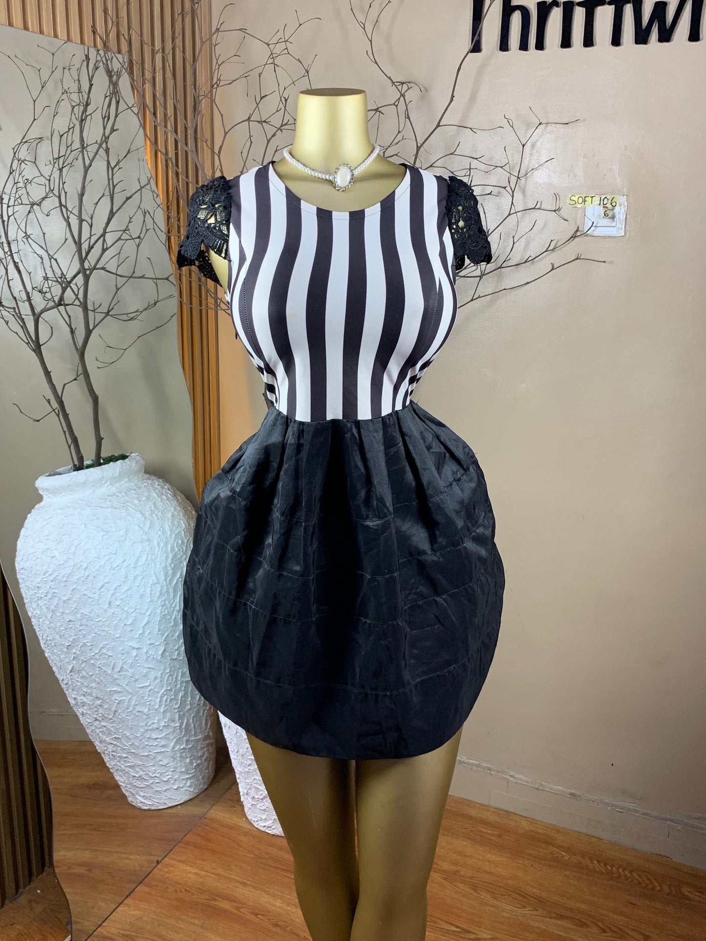SIZE6 SOFT106