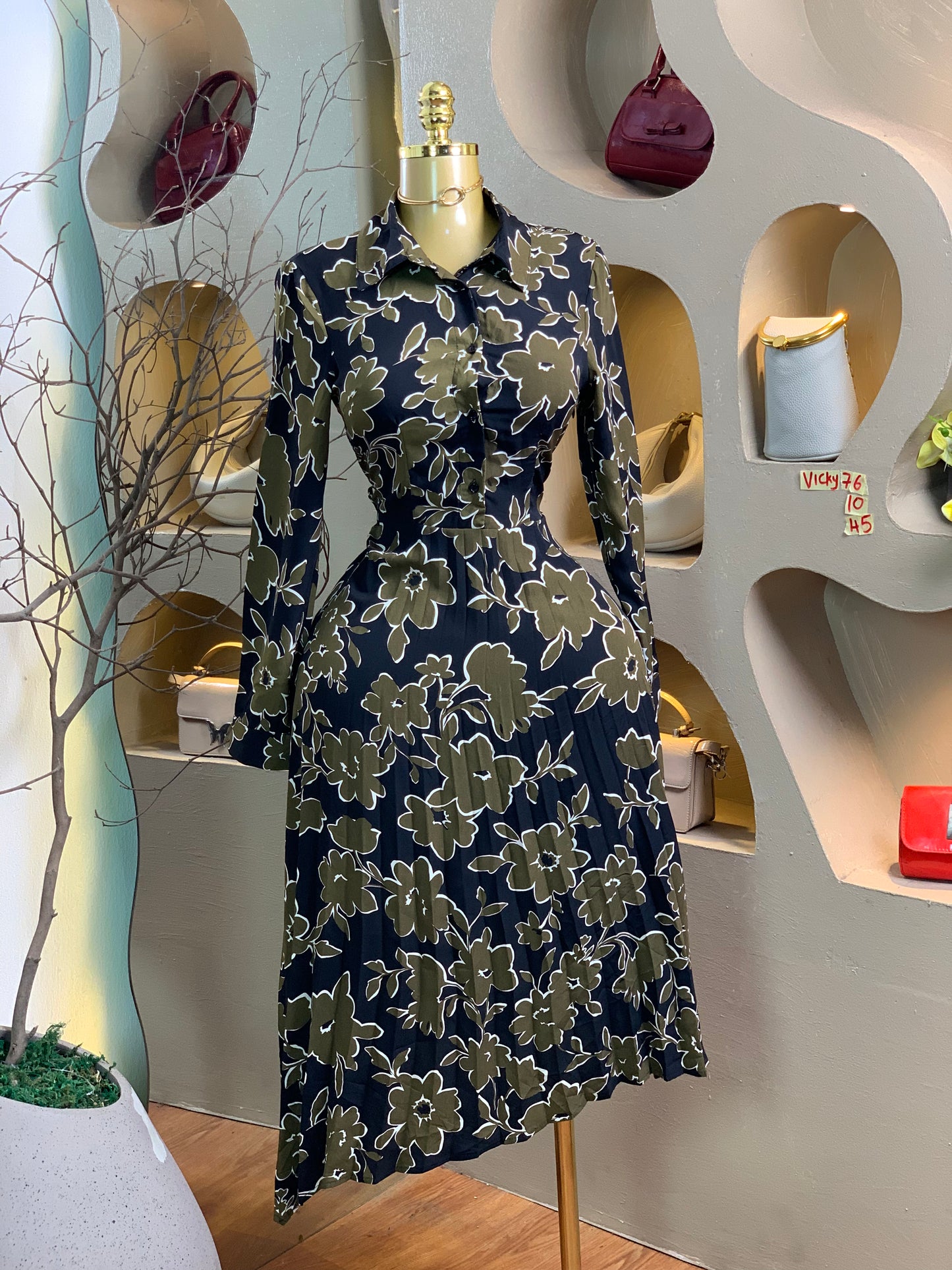 VICKY76 SIZE10 Floral DRESS Length45
