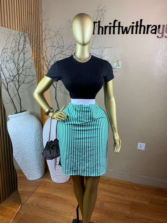SIZE12 MINE4 Length23 (Skirt only)