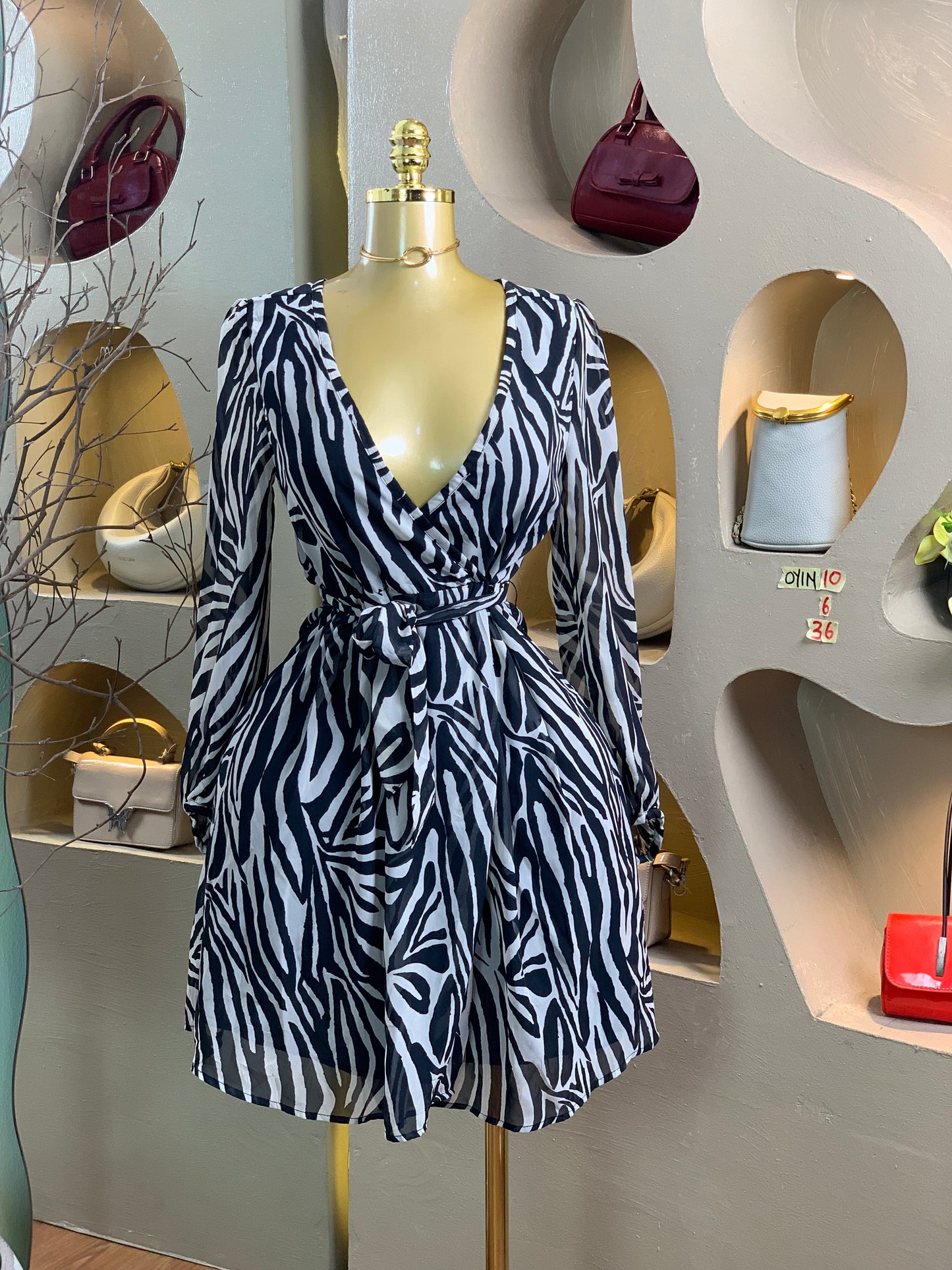 OYIN10 SIZE6 Wrap DRESS Length36