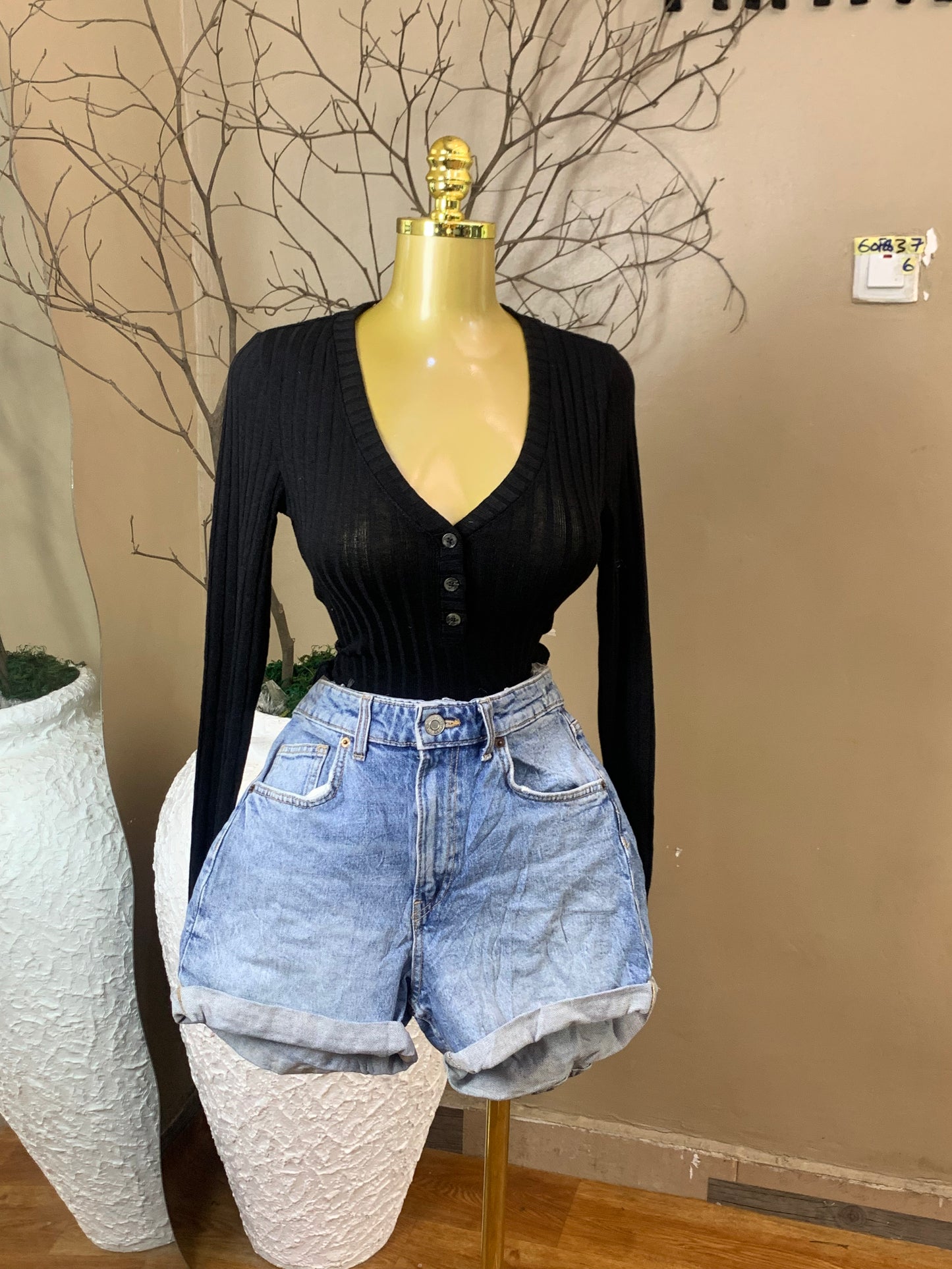 SIZE6 60FEB37(Short only)