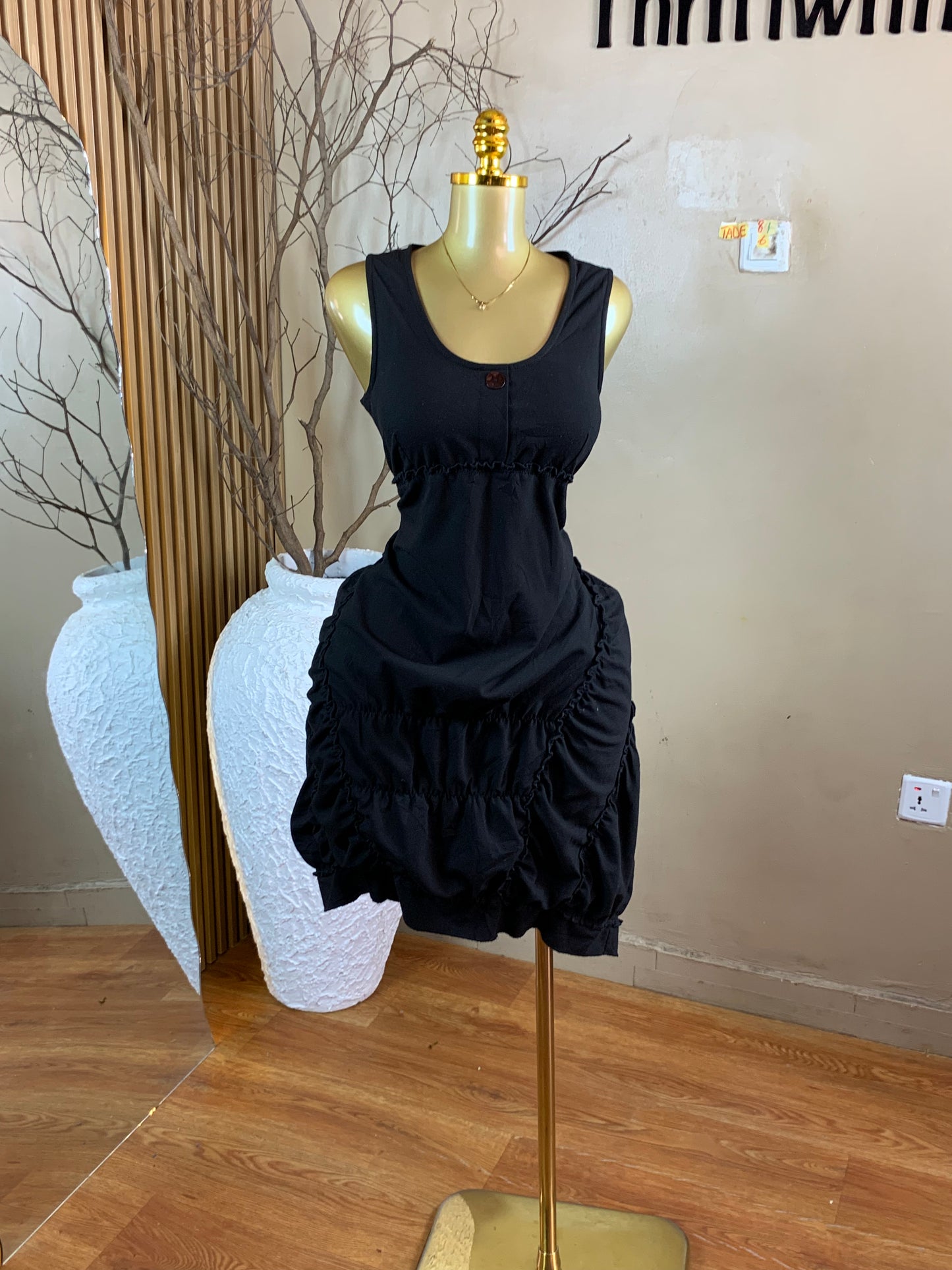 TADE81 SIZE6 dress