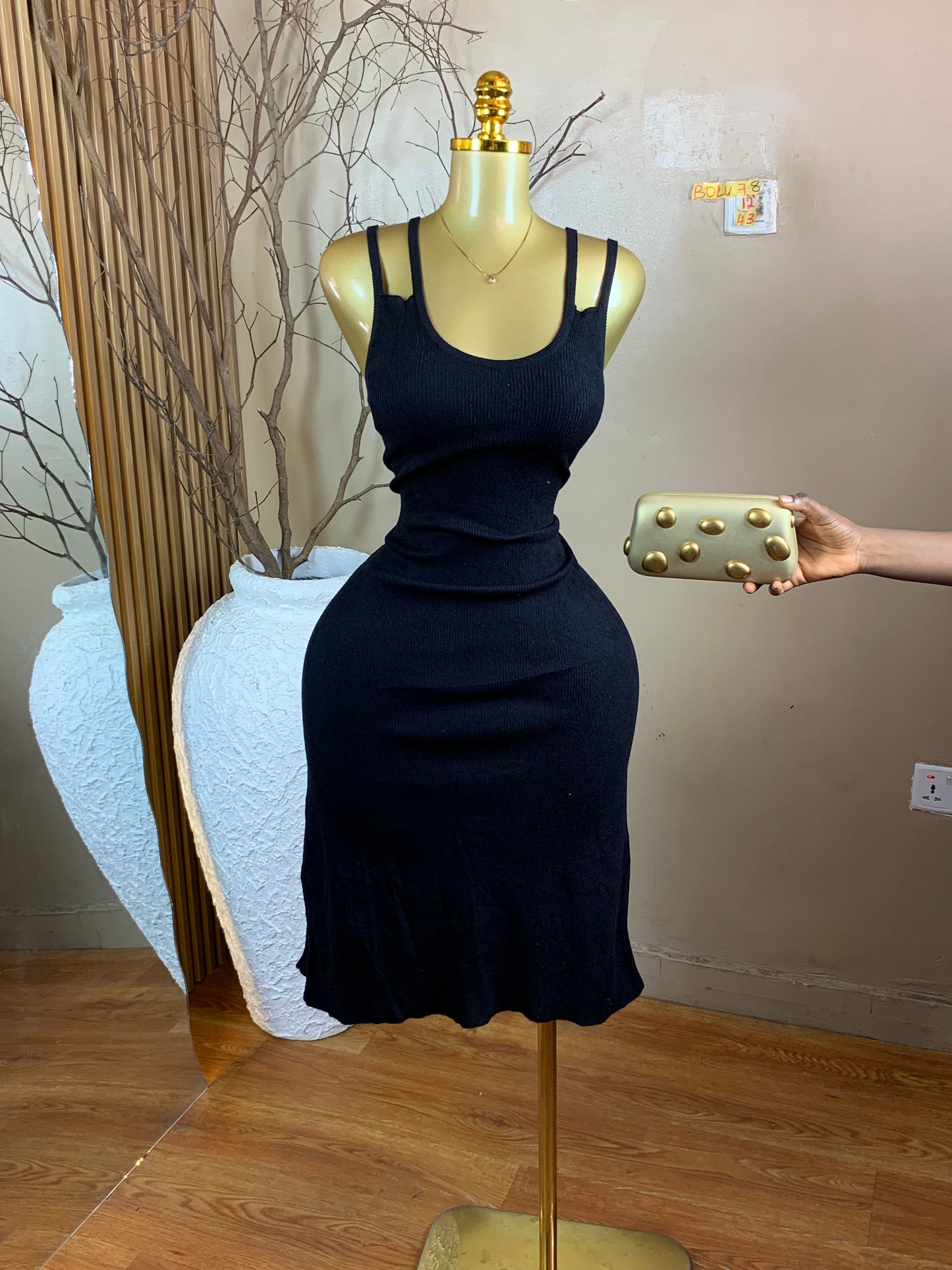 BOLU78 SIZE12 Length43 Black dress