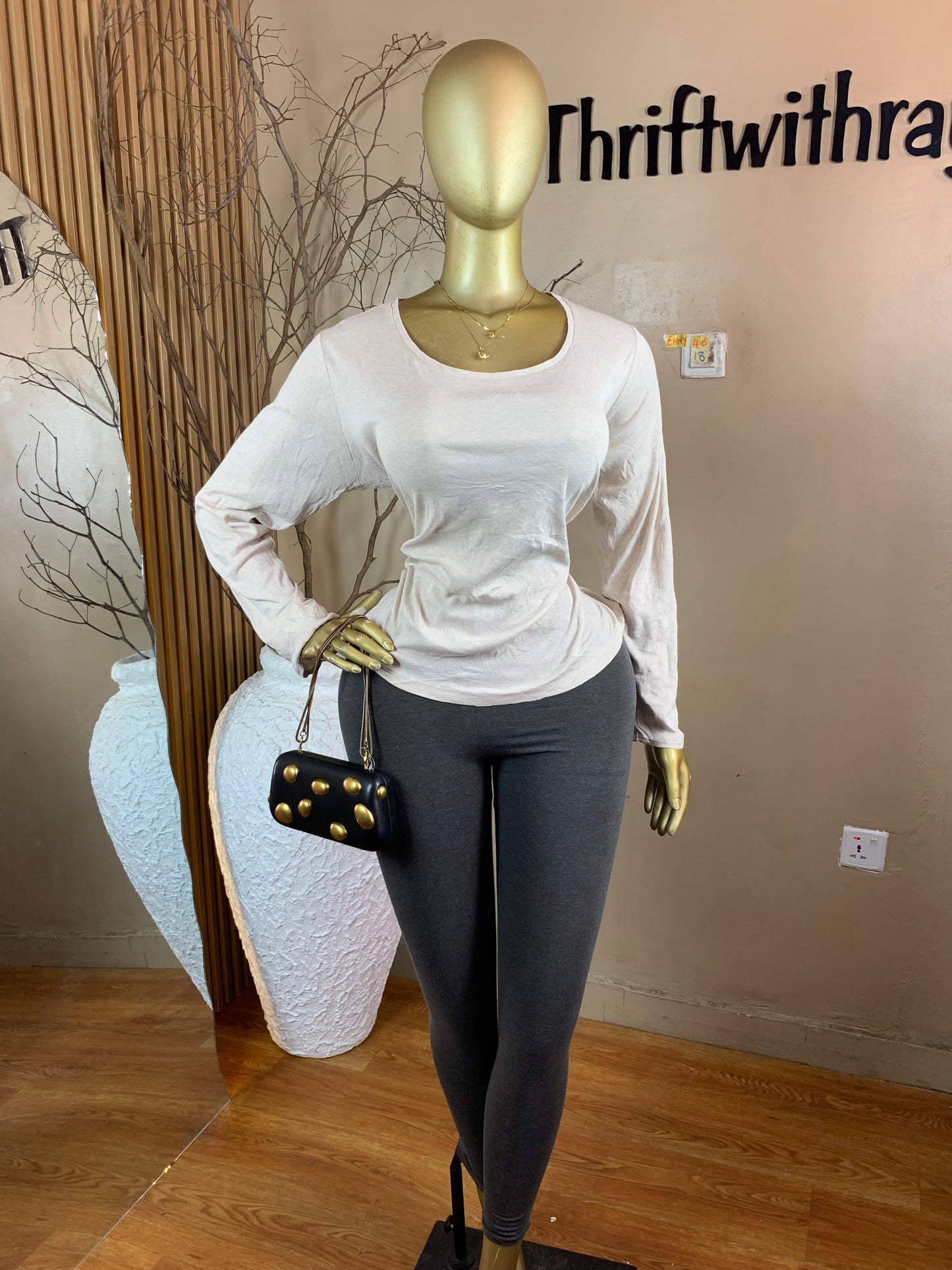 ENNY46 SIZE18(Top only)