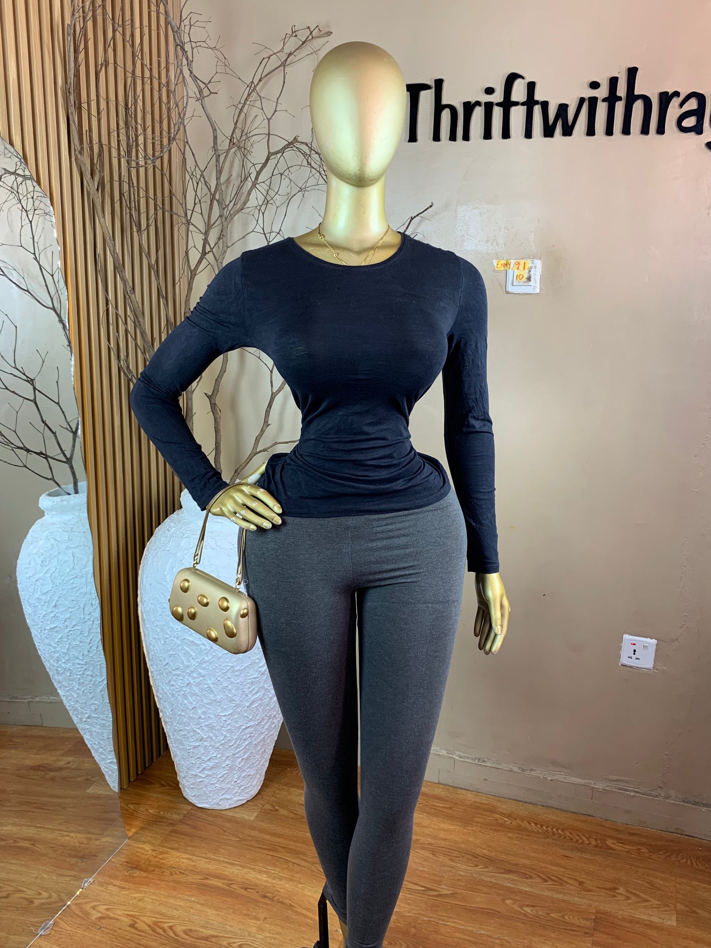 ENNY91 SIZE10(Top only)