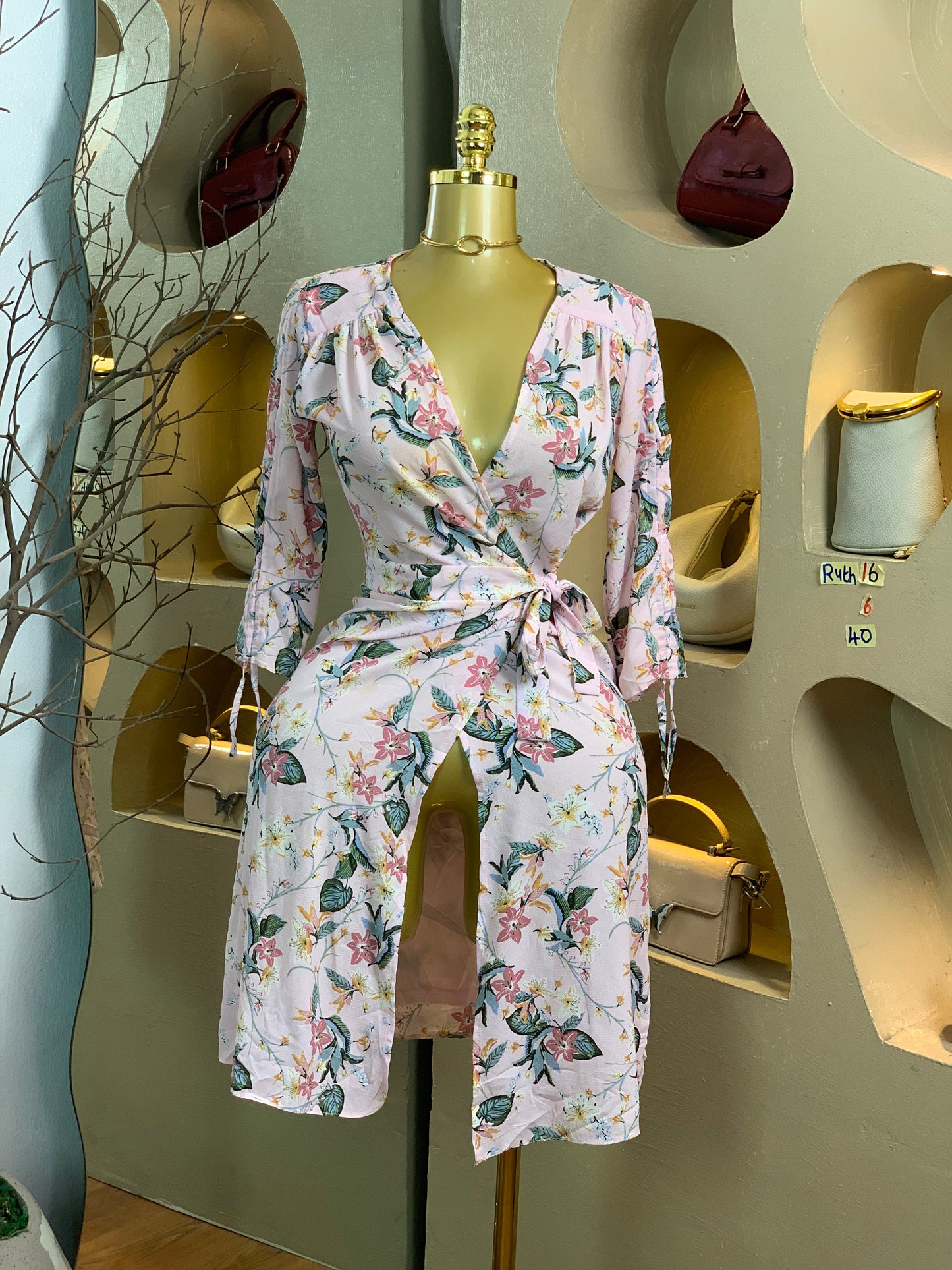 RUTH16 SIZE6 Floral DRESS Length40