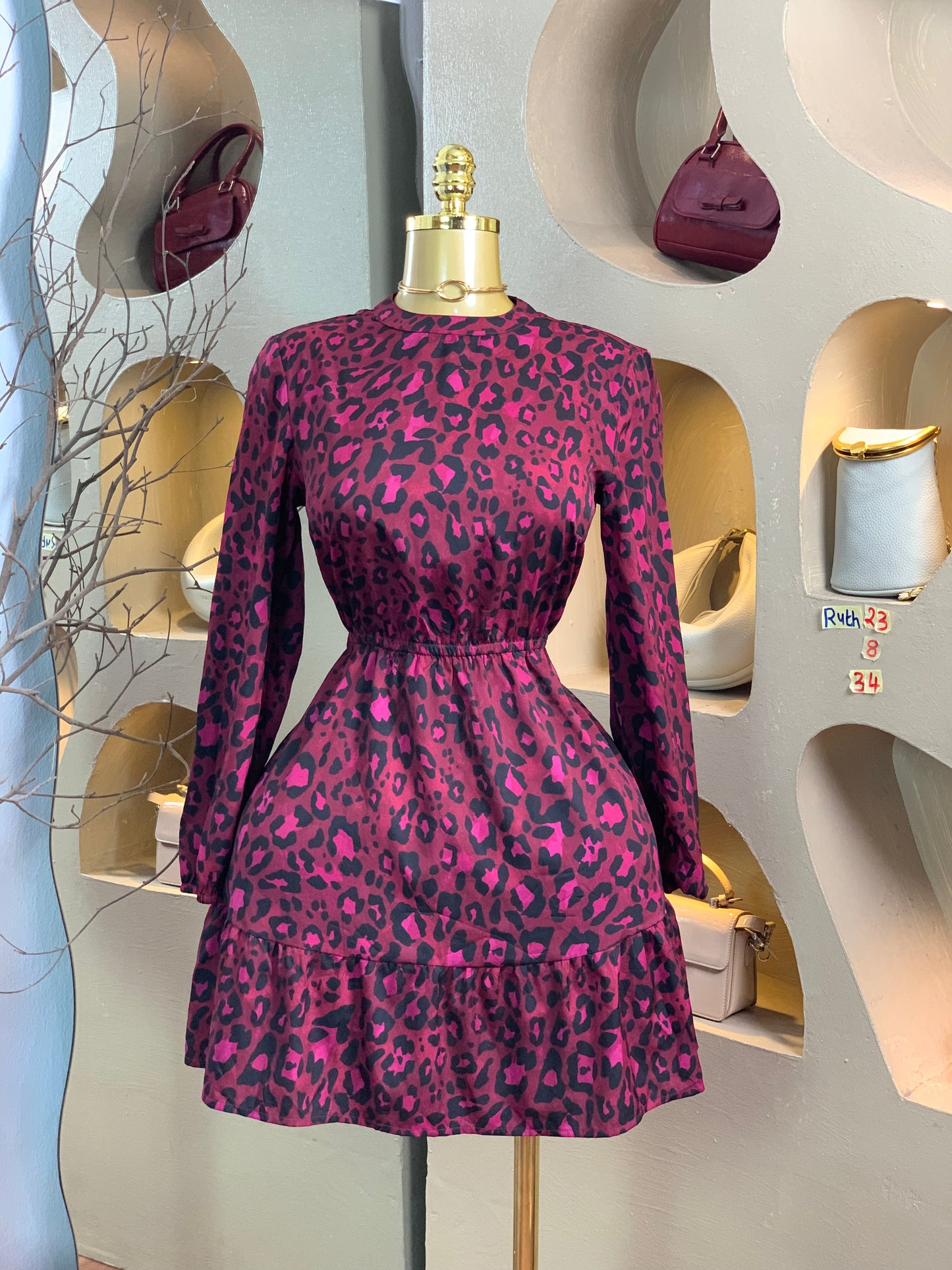 RUTH23 SIZE8 DRESS Length34