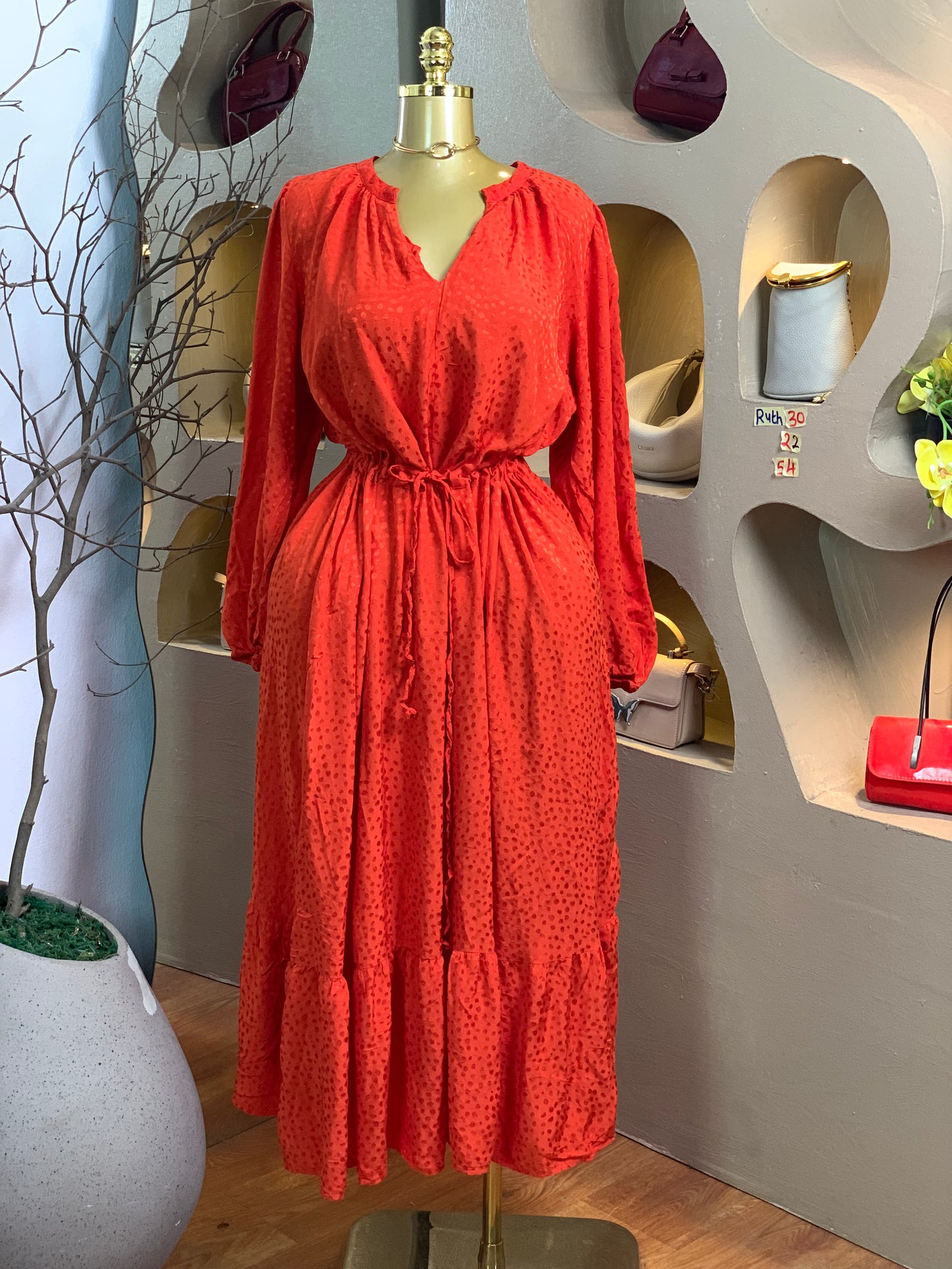 RUTH30 SIZE22 DRESS Length54
