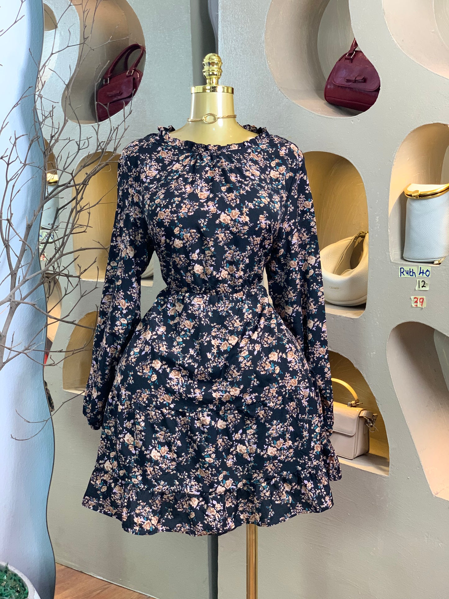 RUTH40 SIZE12 Floral DRESS Length39