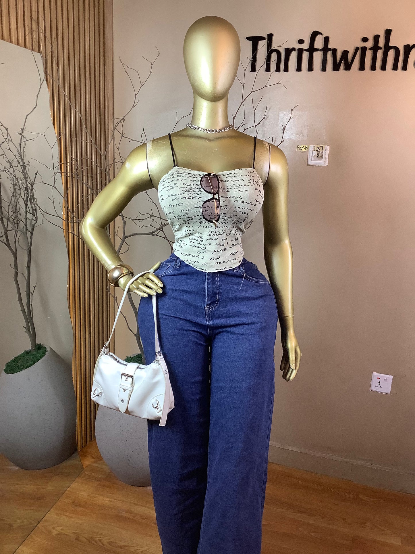 PEAK137 SIZE8