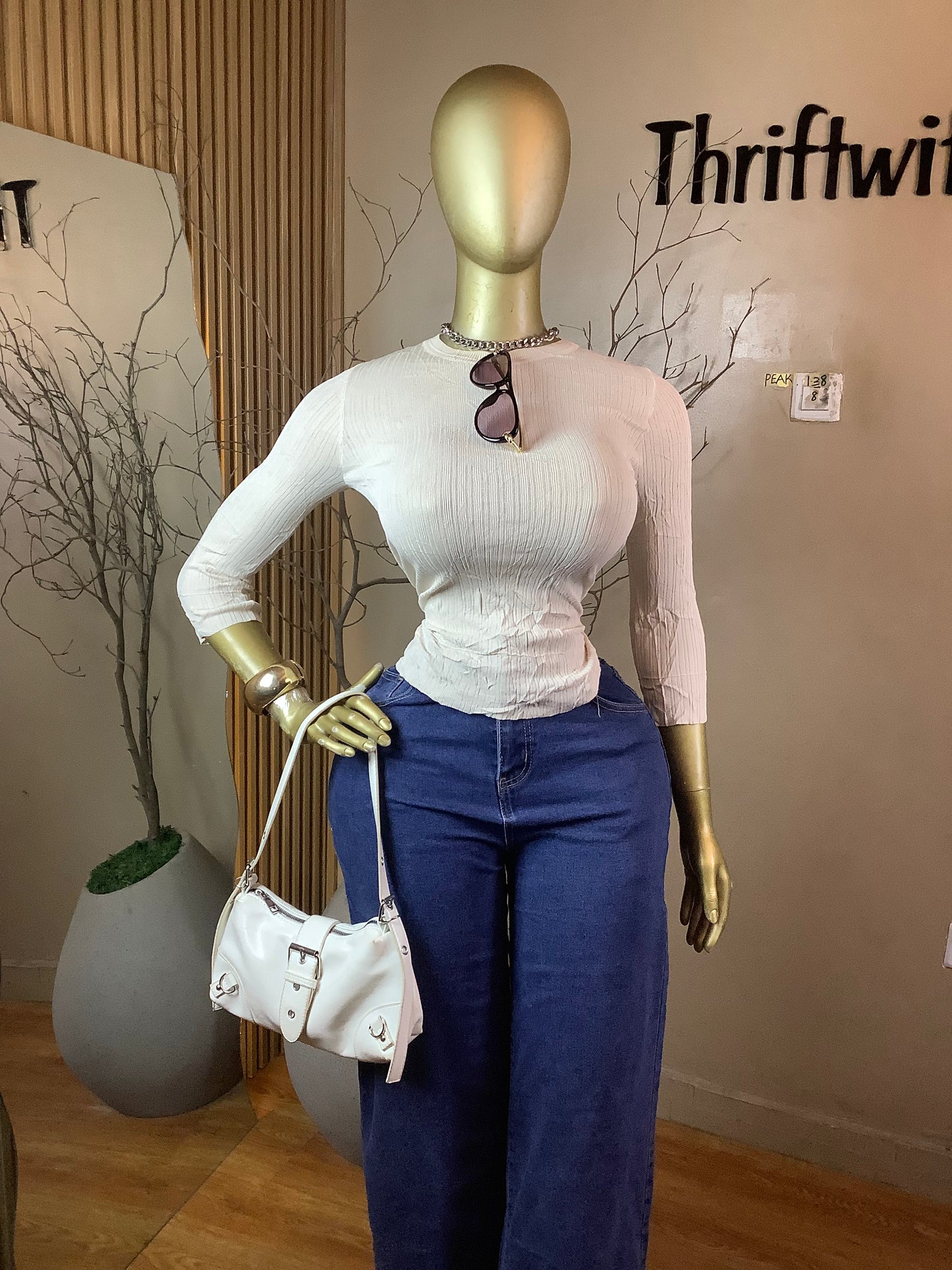 PEAK138 CREAM TOP SIZE8