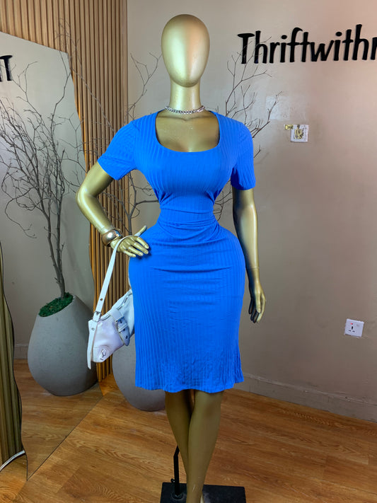 DAVE9 BLUE DRESS SIZE14 Length45