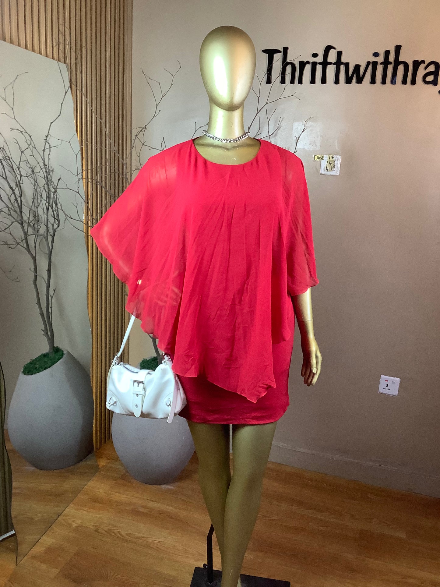 DAVE17 RED DRESS SIZE14 Length41