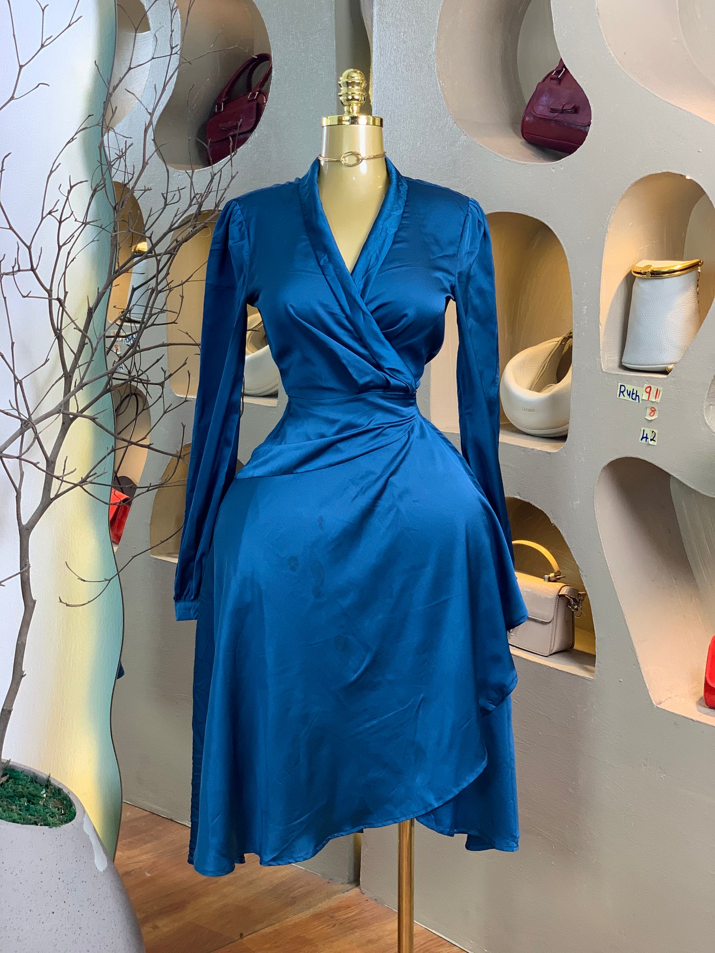 RUTH91 SIZE8 Wrap DRESS Length42