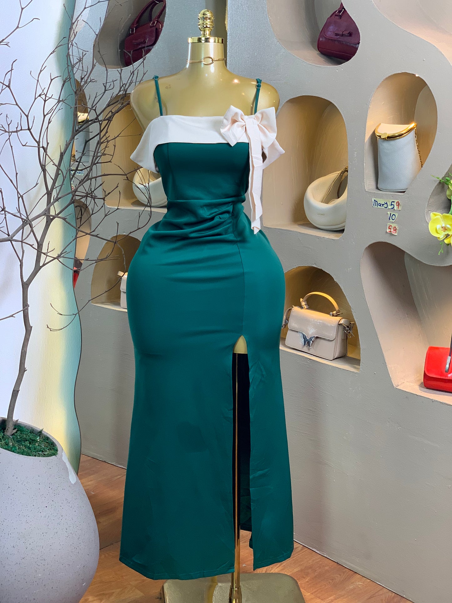 MARY58 SIZE10 DRESS Length58