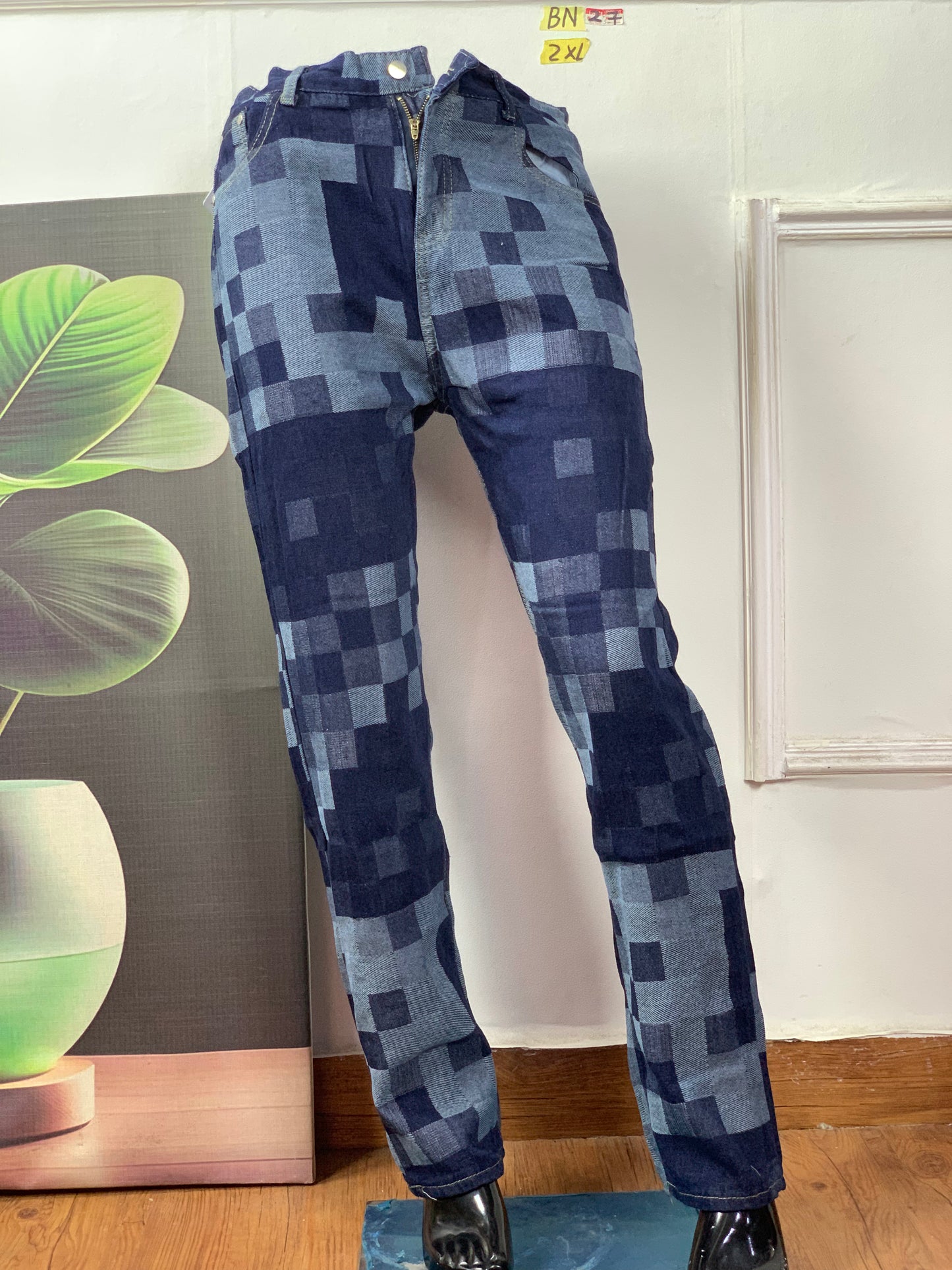 UK SIZE (2-X-LARGE) Brand new27 (Denim)