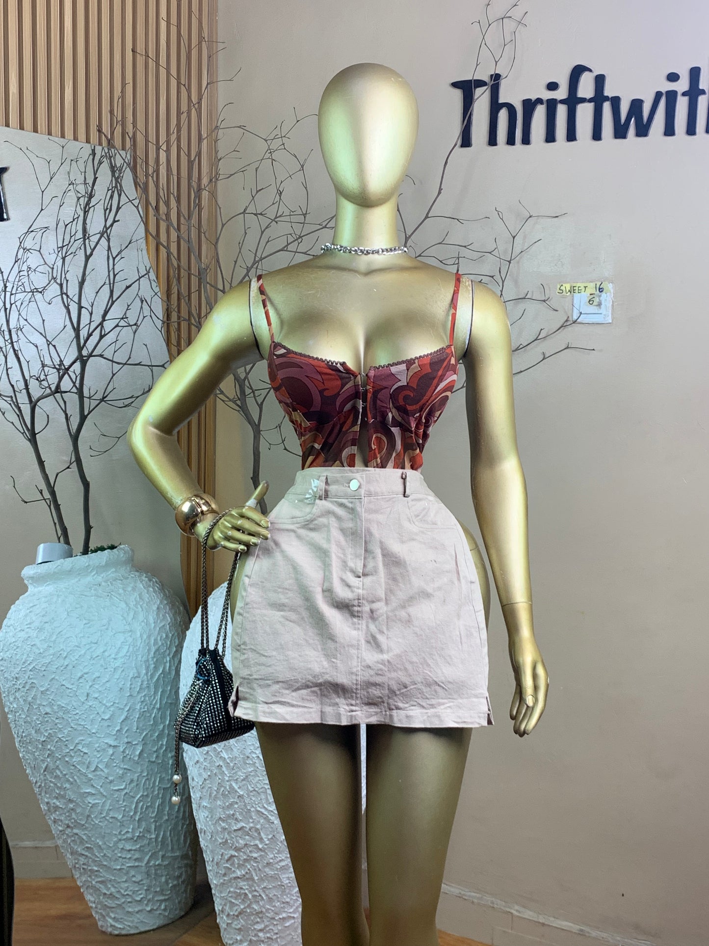 SIZE6 SWEET16 (top only)