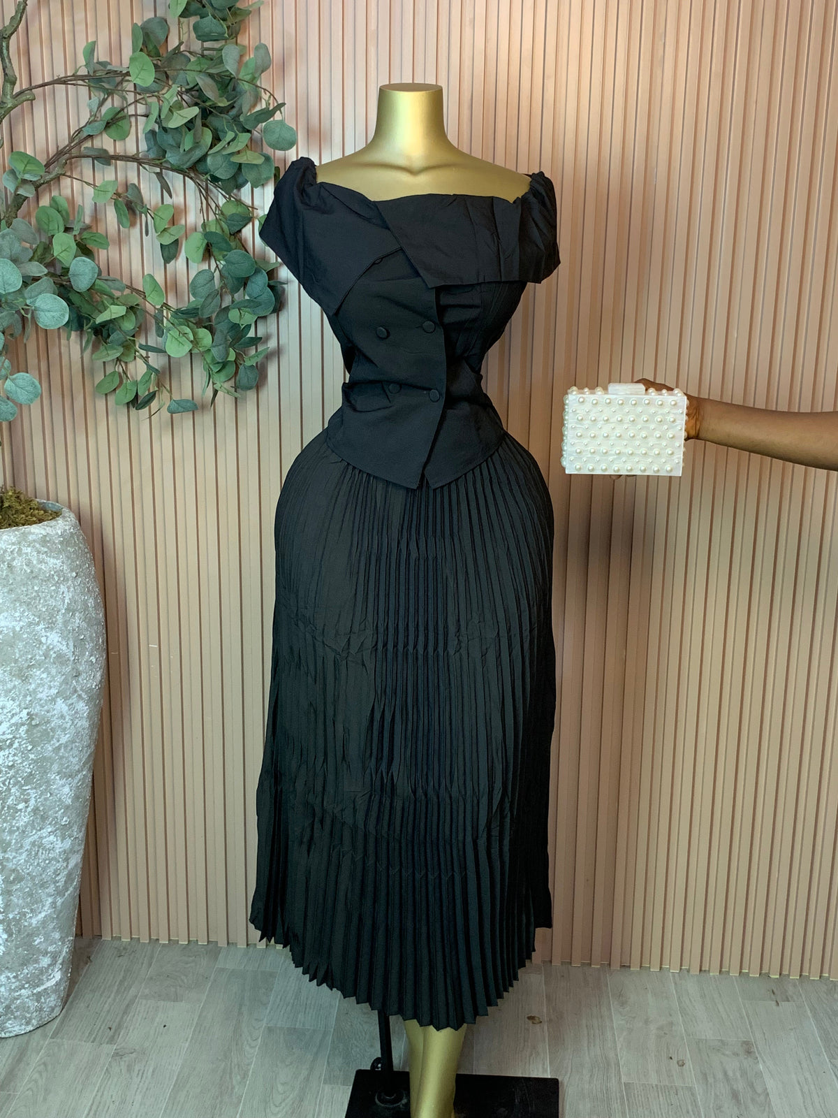 SIZE12 BLACK TWO PIECE SET(Skirt)