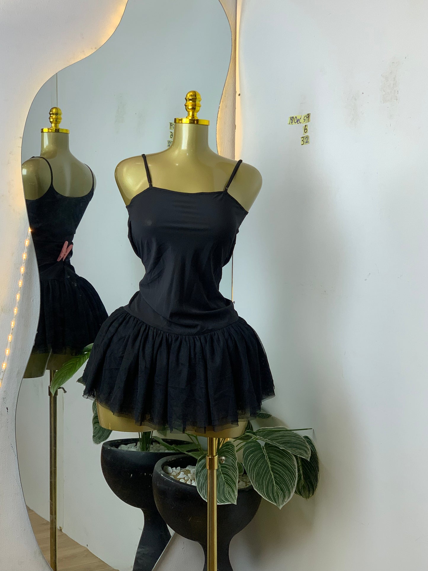 SIZE6 18DEC59 Length32