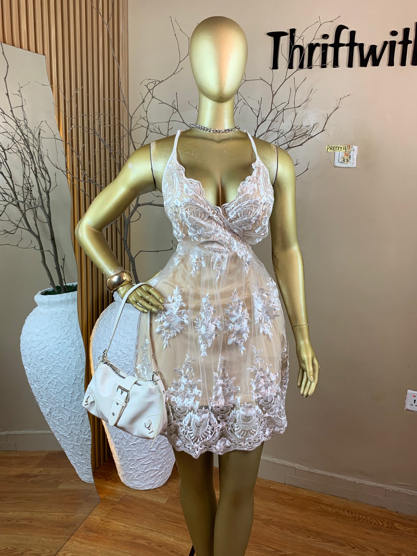 SIZE14 PRETTY47 Length37