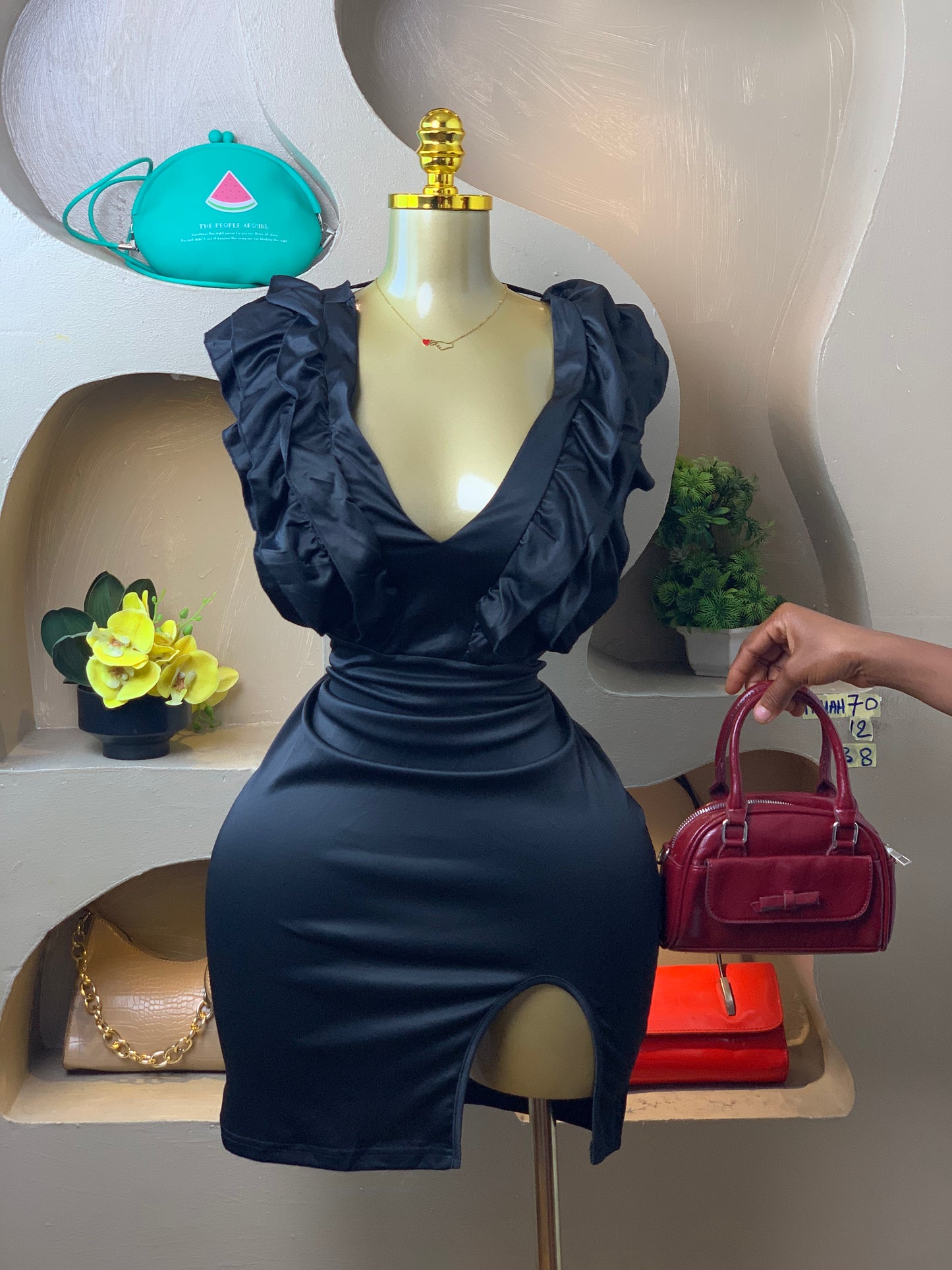 SIZE12 MUAH70 Length38 (black)