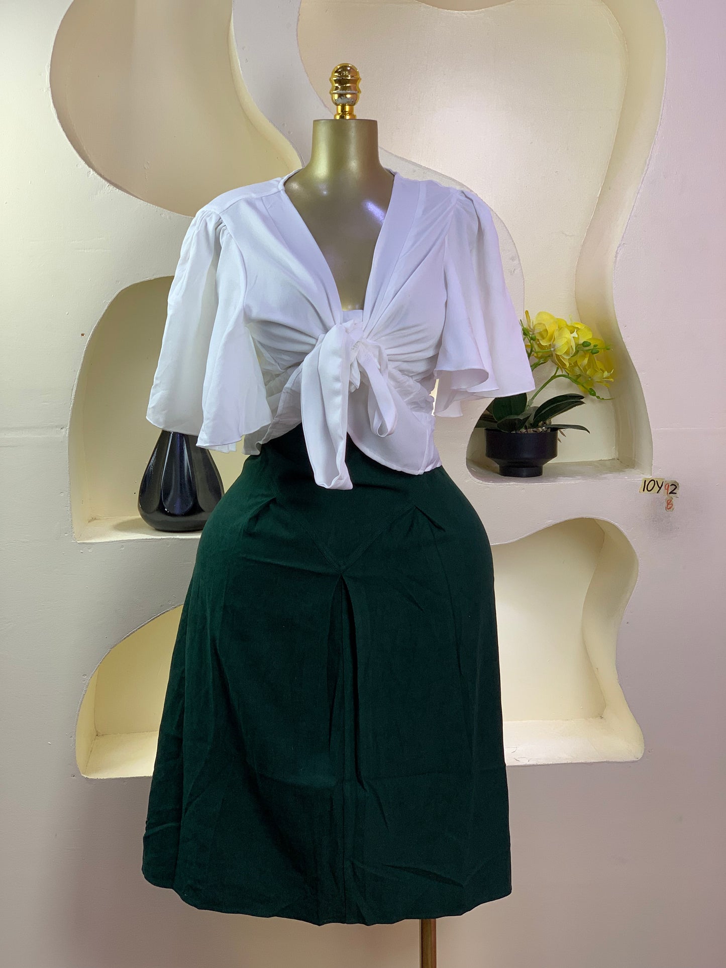 SIZE8 10Y92 (skirt only)