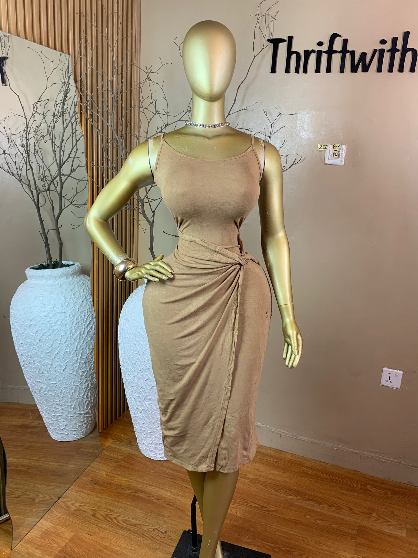 ZEE63 BROWN DRESS SIZE10(Stained)