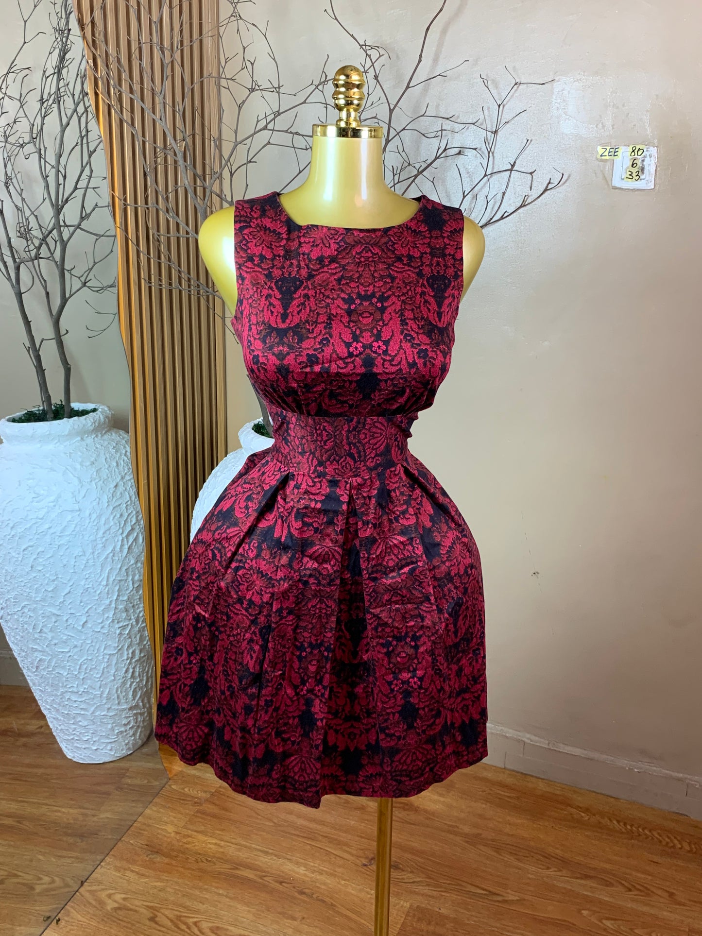 ZEE80 WINE&BLACK DRESS SIZE6 Length33