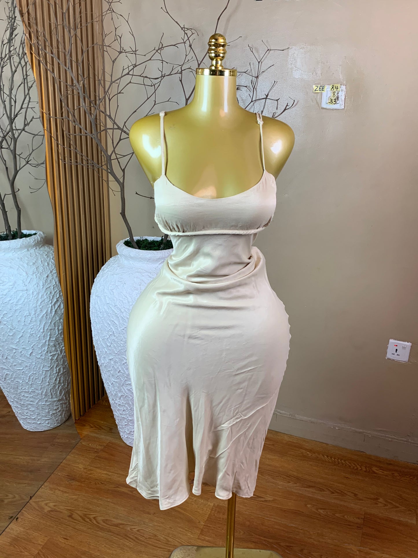 ZEE84 SIZE8