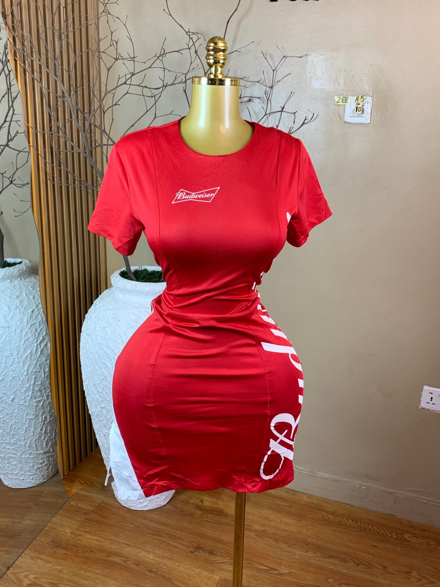 ZEE85 RED&WHITE DRESS SIZE10