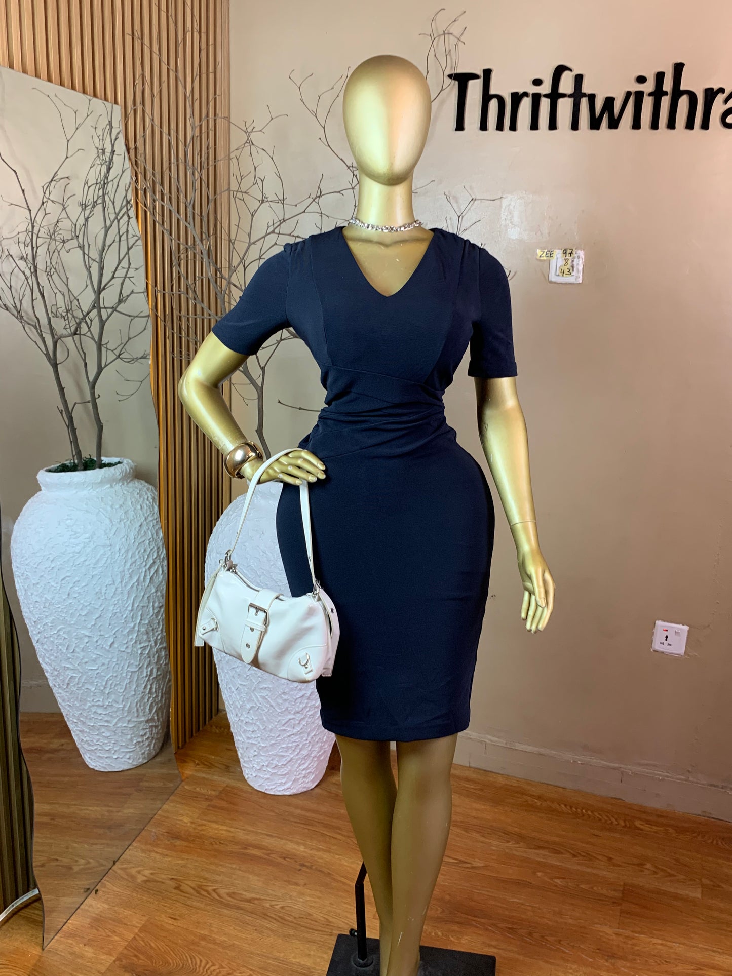 ZEE97 NAVY BLUE THICK CORPORATE DRESS SIZE8 Length43