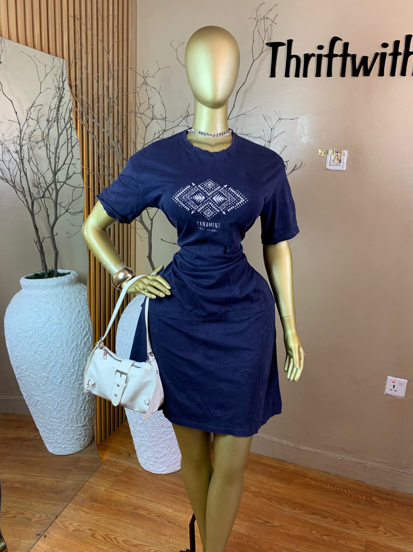 ZEE141 SIZE16
