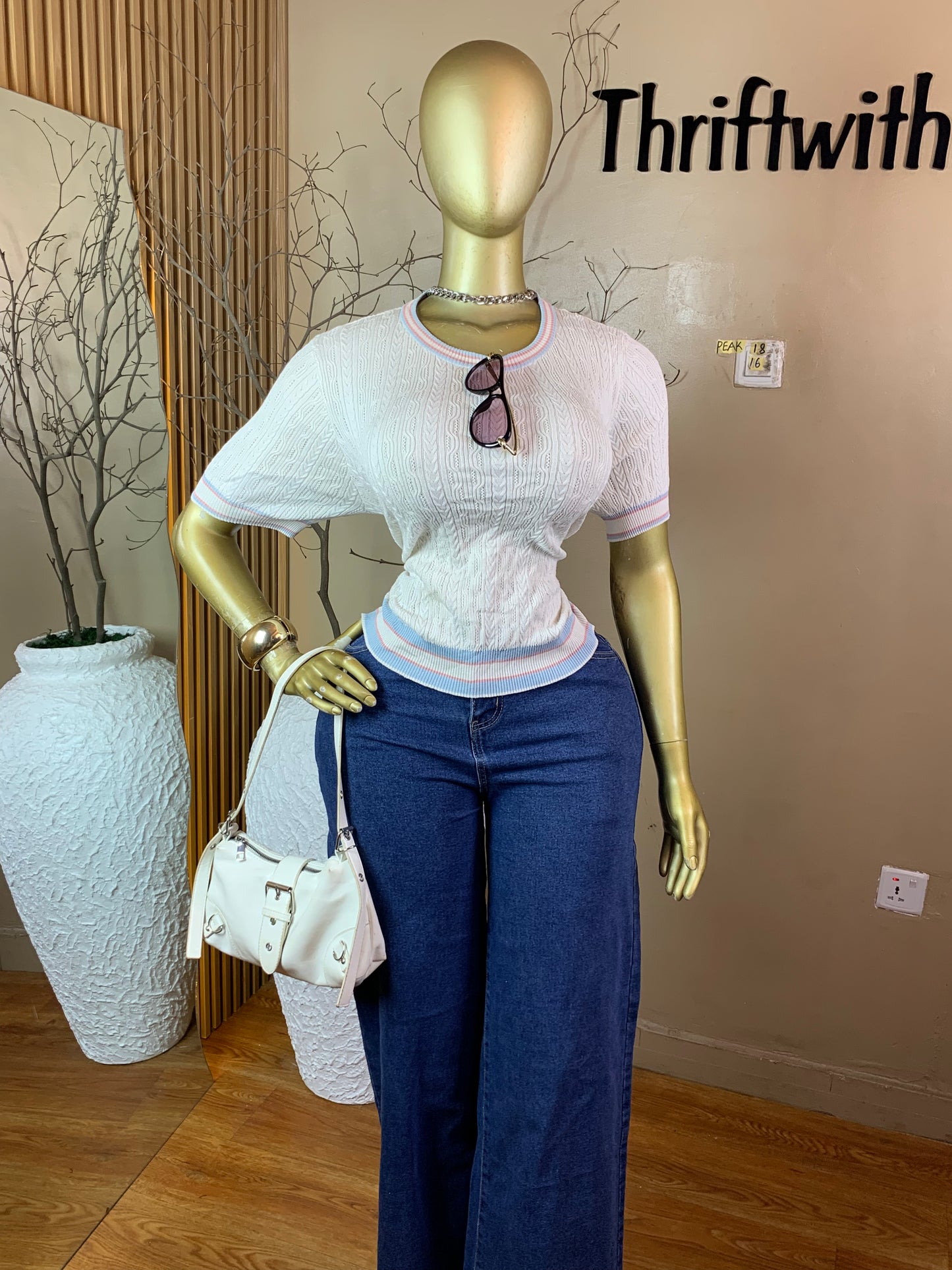 PEAK18 WHITE TOP SIZE16