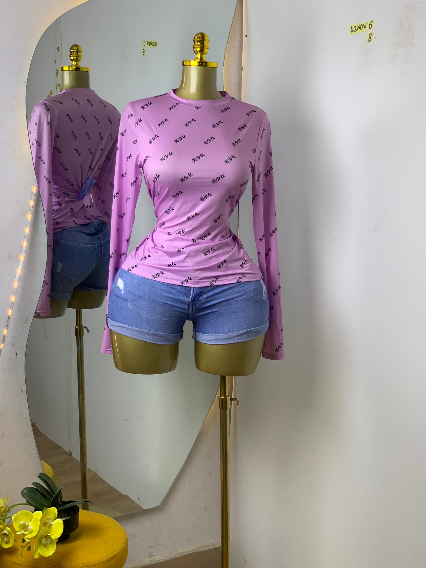 SIZE8 42NOV6(Top only)