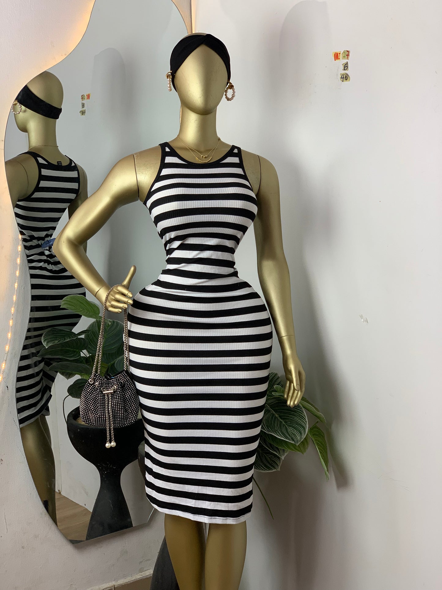 SIZE6 11I27 Length46